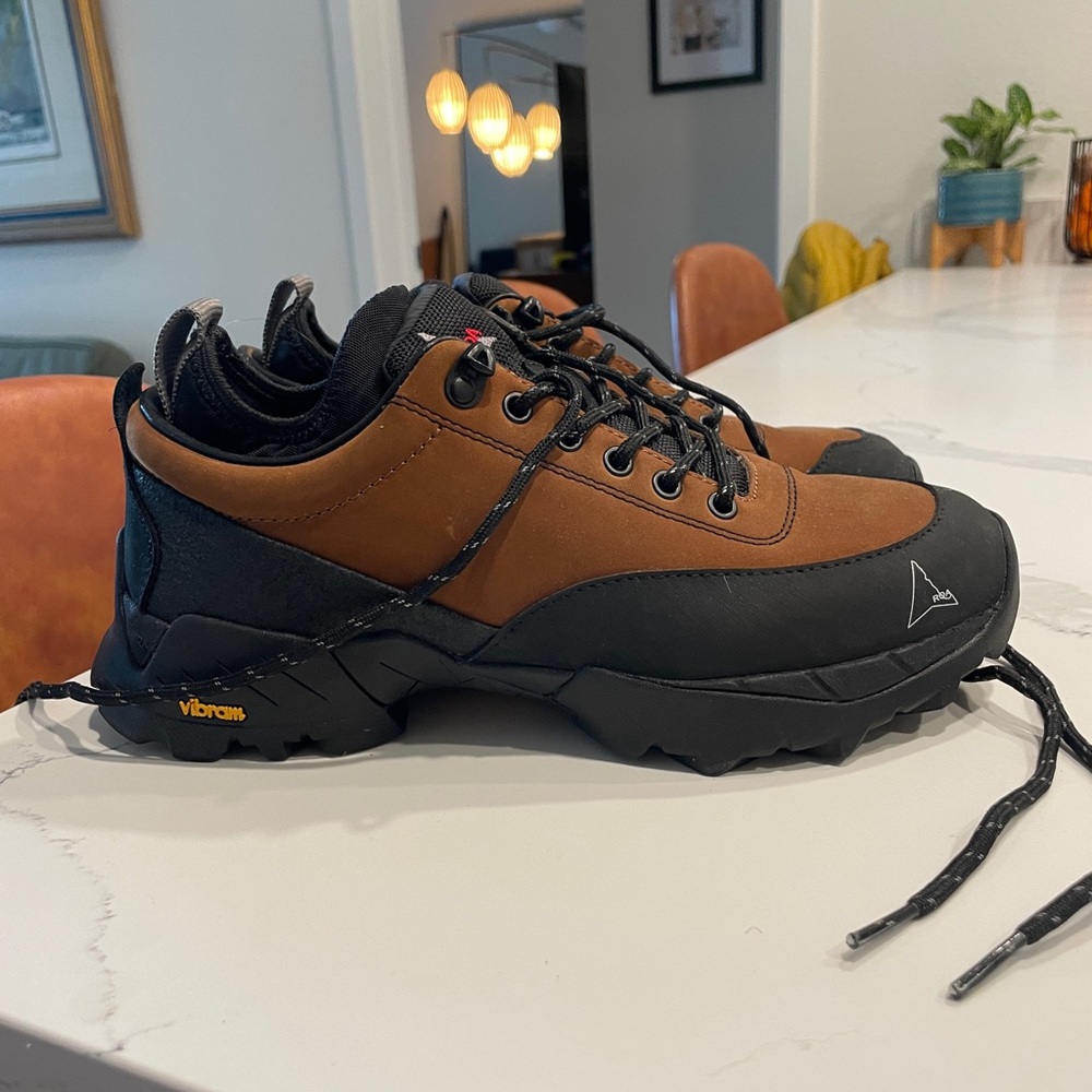 ROA NEAL Brand New Hiking Boots size 38